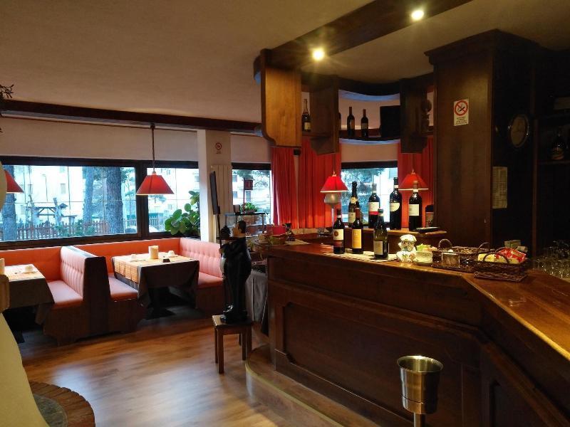 Hotel I Larici バルドネッキア エクステリア 写真