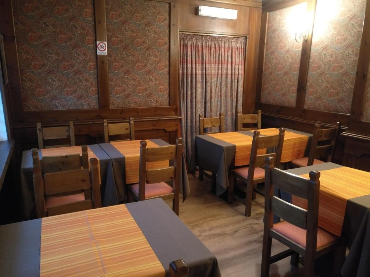 Hotel I Larici バルドネッキア エクステリア 写真
